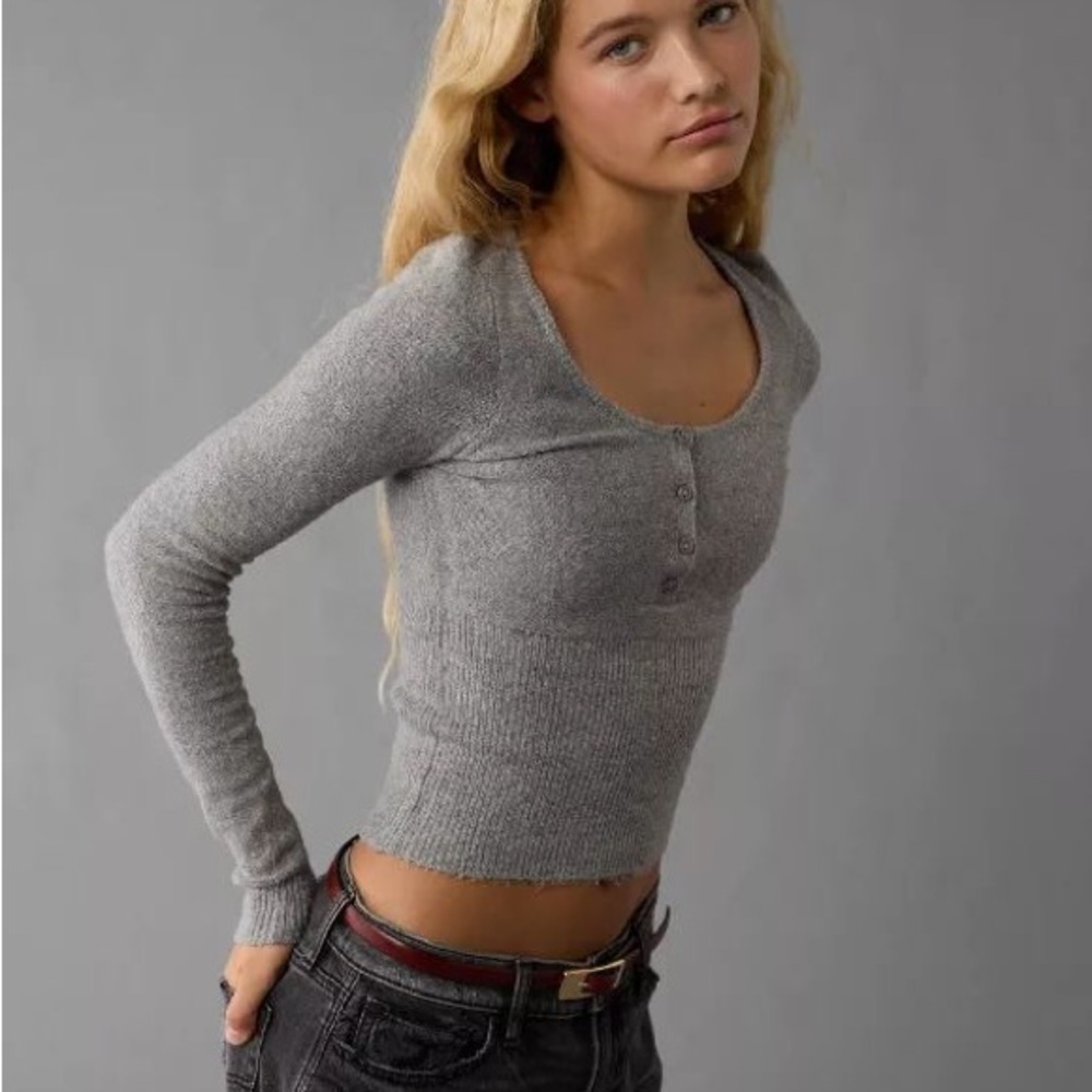 American Eagle Grey Henley Sweater